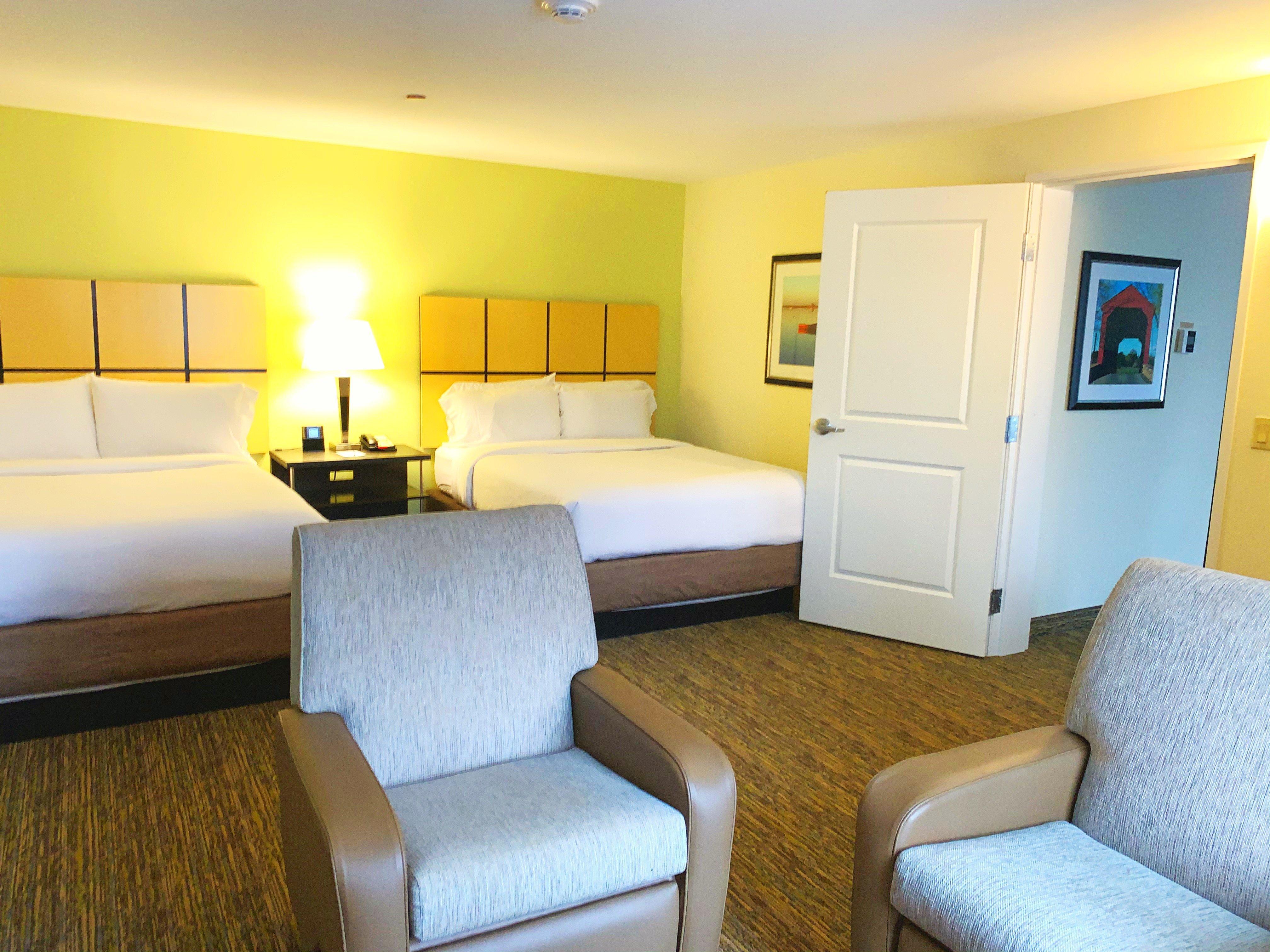 แคนเดิลวู้ด สวีท เบล เวอร์นอน Hotel Belle Vernon ภายนอก รูปภาพ