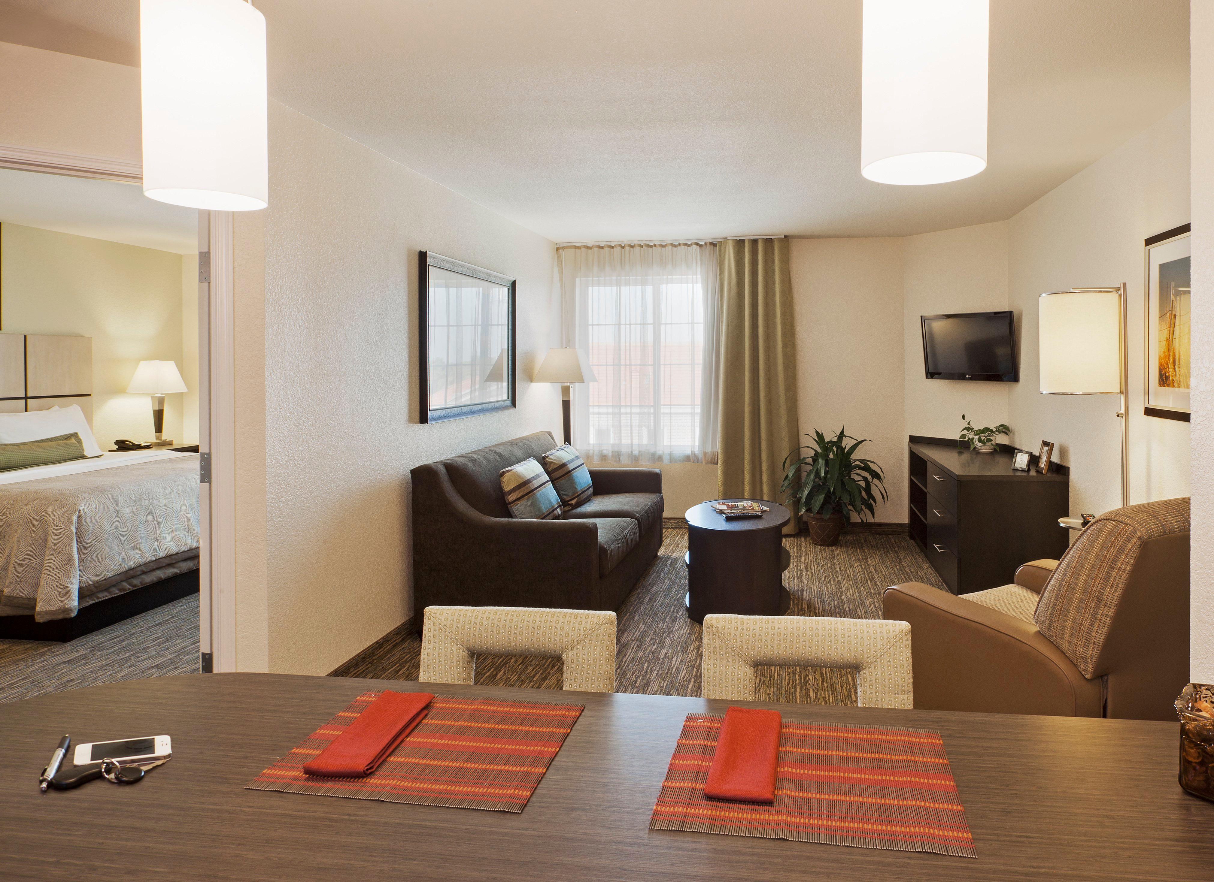 แคนเดิลวู้ด สวีท เบล เวอร์นอน Hotel Belle Vernon ภายนอก รูปภาพ