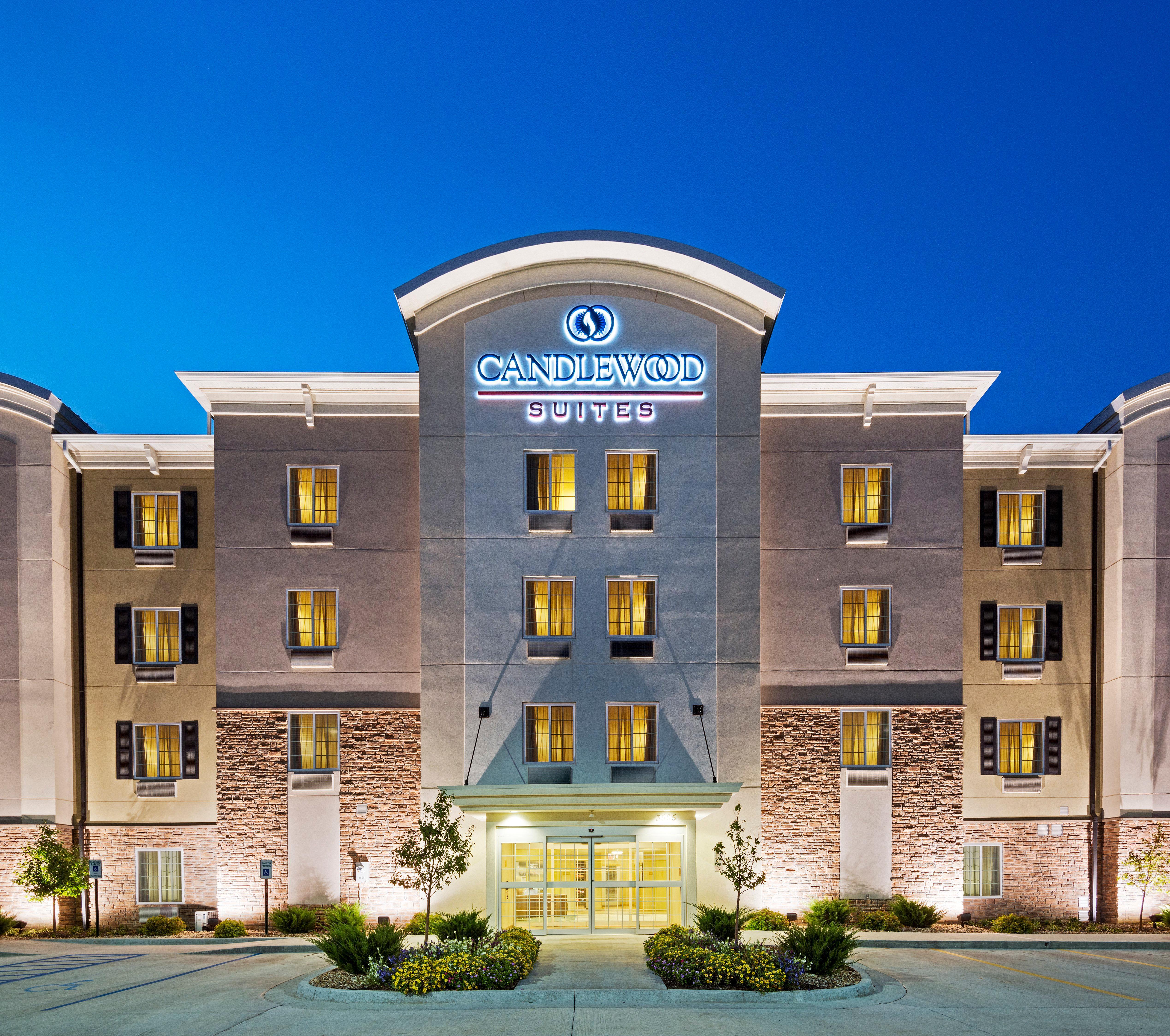 แคนเดิลวู้ด สวีท เบล เวอร์นอน Hotel Belle Vernon ภายนอก รูปภาพ